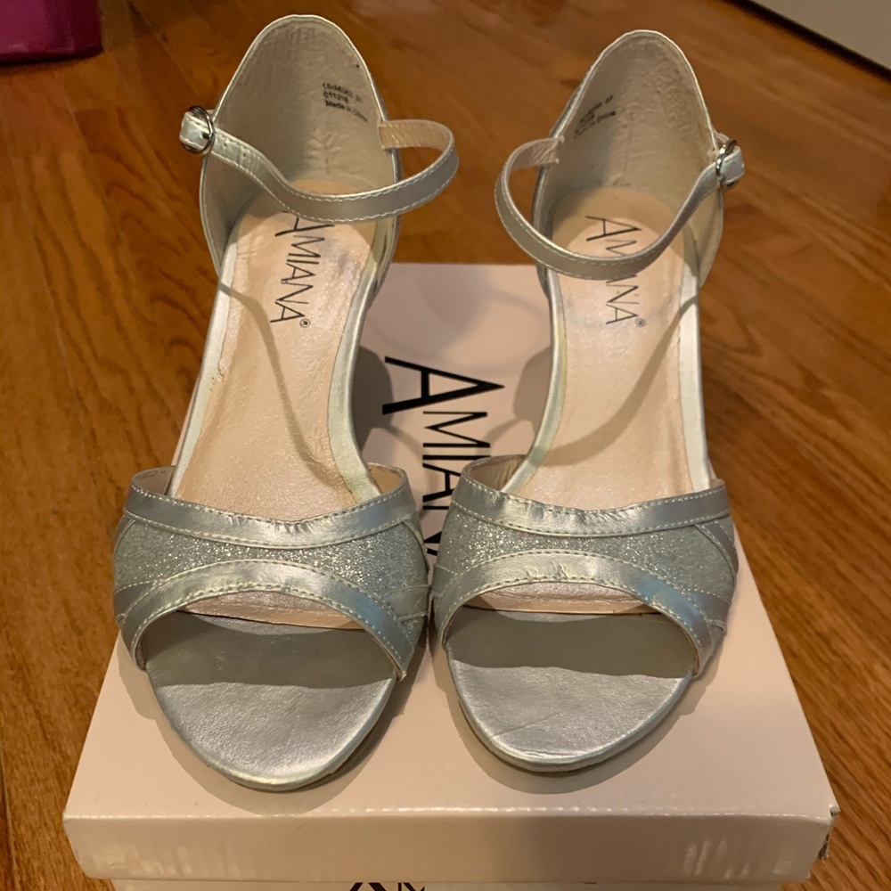 Amiana Silver Glitter Heels